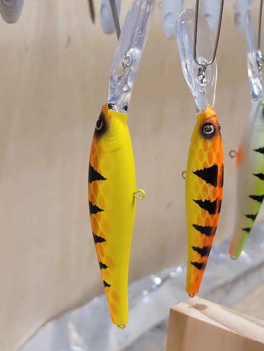 Orange Crush Custom Flicker Shad – Big Eye Spinnerbaits